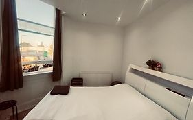 Y2 Rest House Ltd